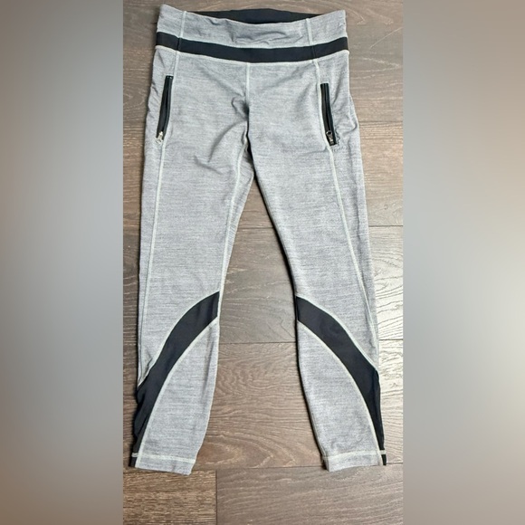 Lululemon Inspire Tight II Gray /Black zip Pockets Mesh Panels Womens - Picture 1 of 8